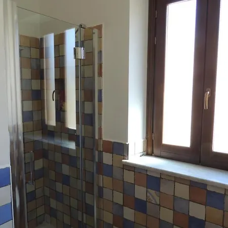 Franziska Lift & Ac A Ballaro Homestay *