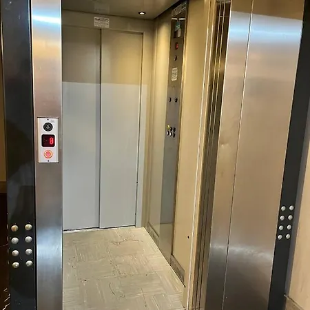 Rum i privatbostad Franziska Lift & Ac A Ballaro