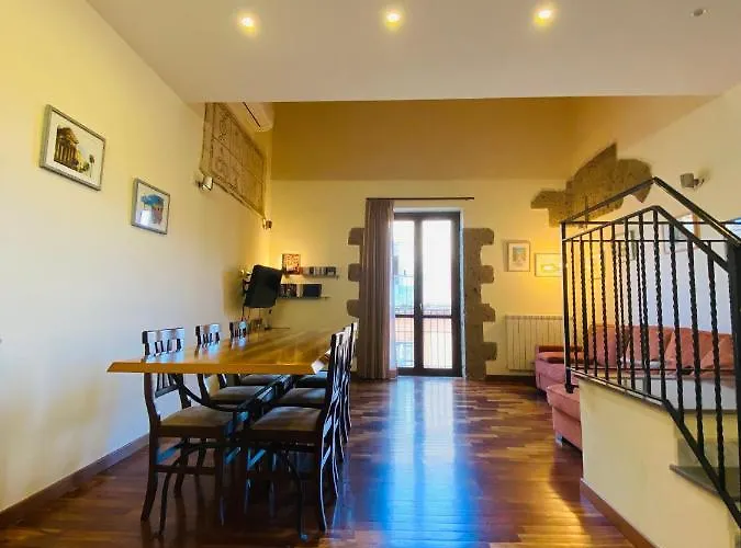 Franziska Lift & Ac A Ballaro *