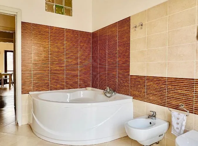 Rum i privatbostad Franziska Lift & Ac A Ballaro